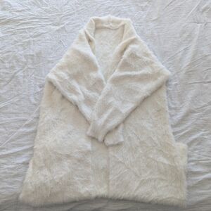 Cozy White Faux Fur Shawl